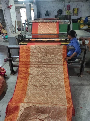 Saree Roll Polish / Press Service